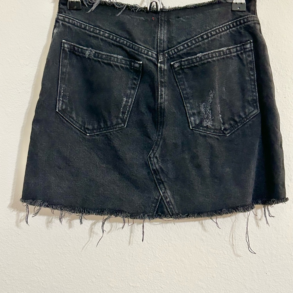 Urban Outfitters BDG Black Denim Raw Edge Mini Skirt Button Fly XS - Picture 4 of 8